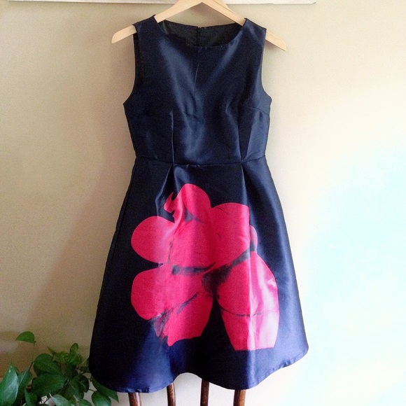 Plus/Regular Satin Feel Navy Floral A Line Dress - Picture 7 of 8